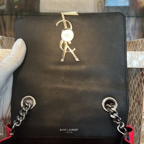 SAINT LAURENT Hot Pink Vicky Patent Leather Crossbody Bag - Picture 8 of 16